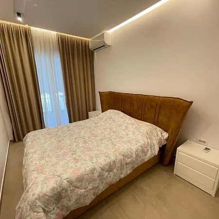 Hera Sea Suites - Saranda Apartment *