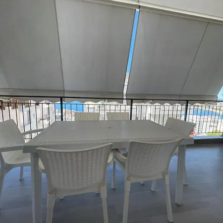 Apartment Deluxe