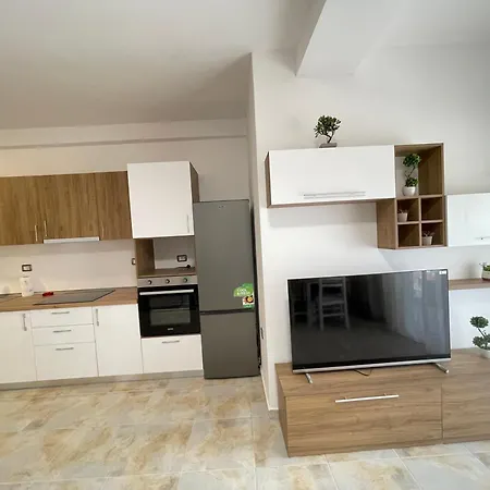 Deluxe Sarande