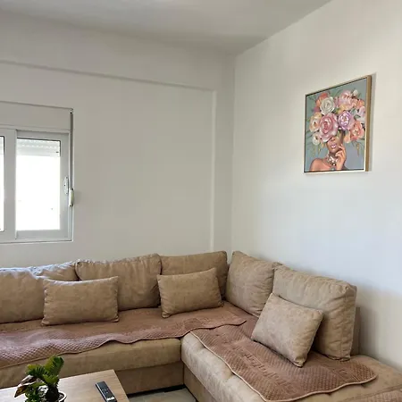 Hera Sea Suites - Saranda Apartment *